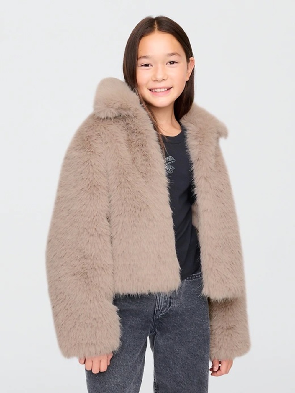 Gap Kids cropped faux fur jacket Girl Small  6-7 Light Brown